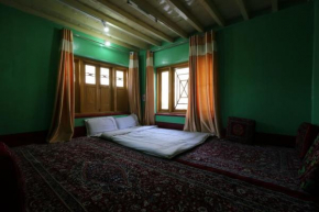 Hotel O AR LODGE